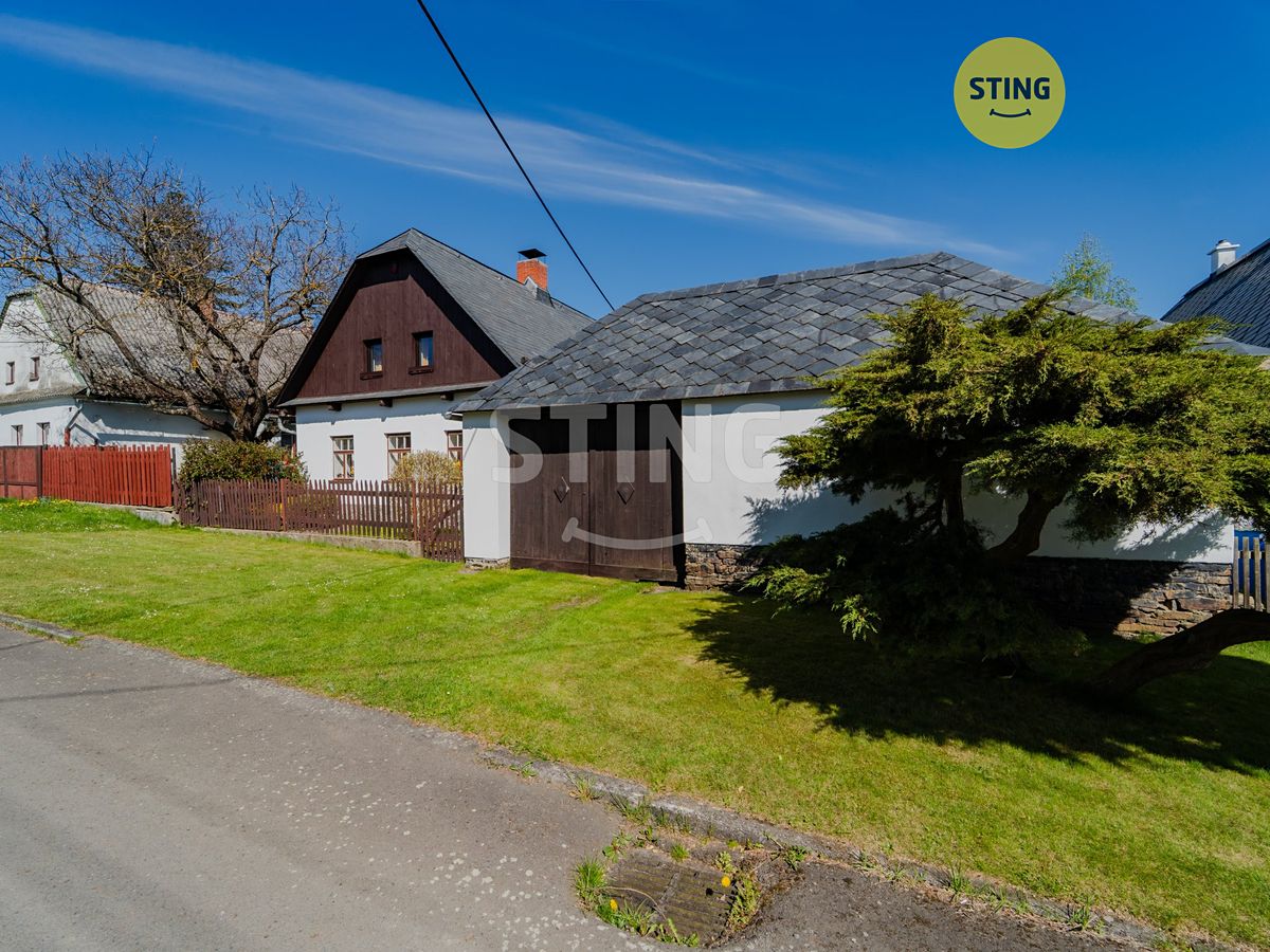 Prodej chalupy 260 m², pozemek 669 m²